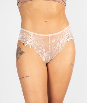 Knotty Blushing in Cheeky Pink